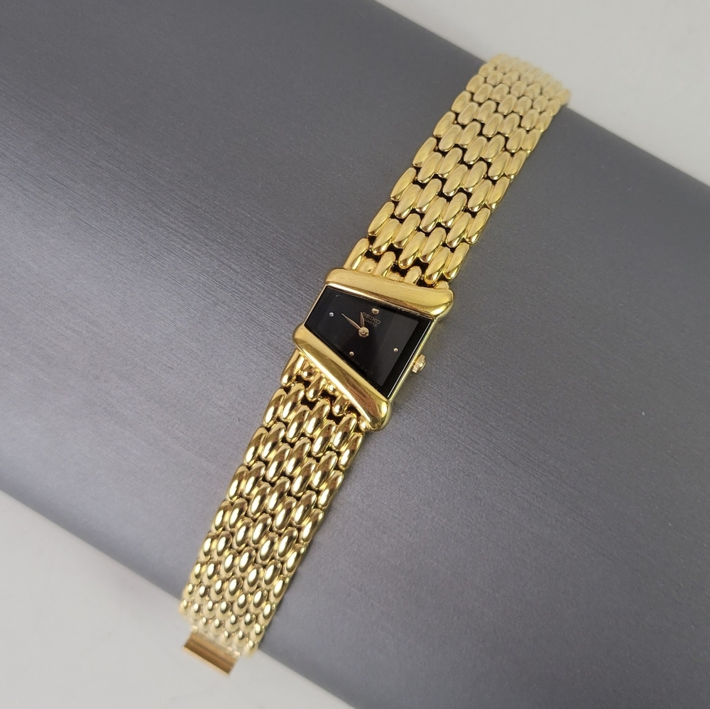 SEIKO VTG Rivoli 4N00-5749 Trapezoid Watch - WORKING - Picture 13 of 13
